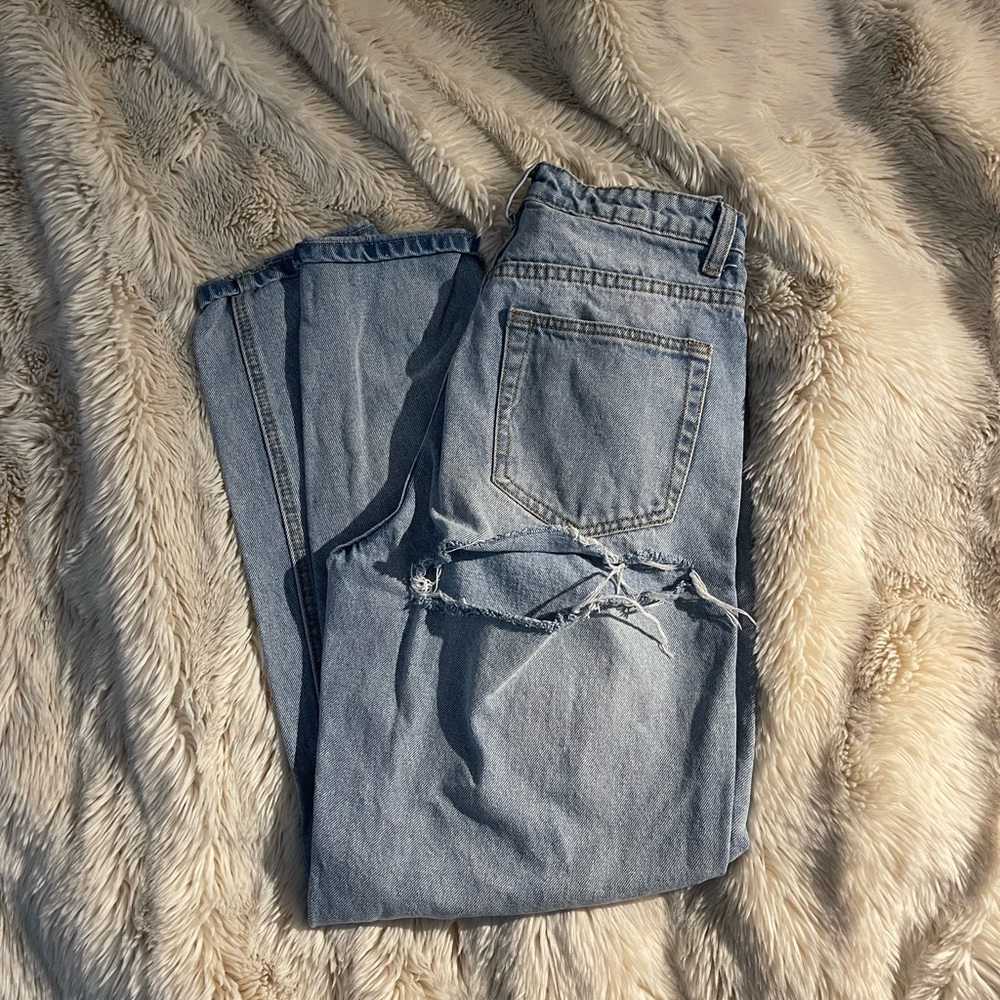 PLT mom jeans with booty slit